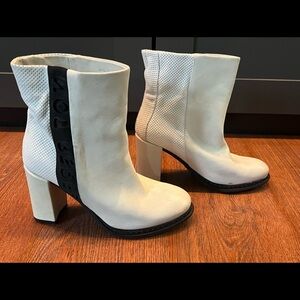 A.S.98 boots size 39